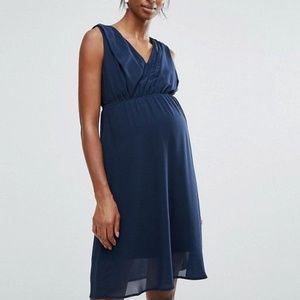 Mamalicious Nursing Sleeveless Woven Skater Dress